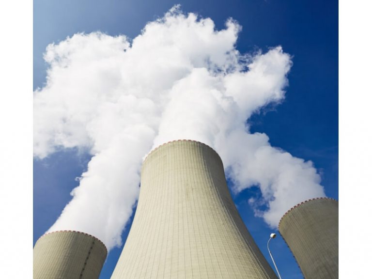 Rischio legionellosi, arriva il Catasto: in scadenza l’obbligo di denuncia delle “torri”