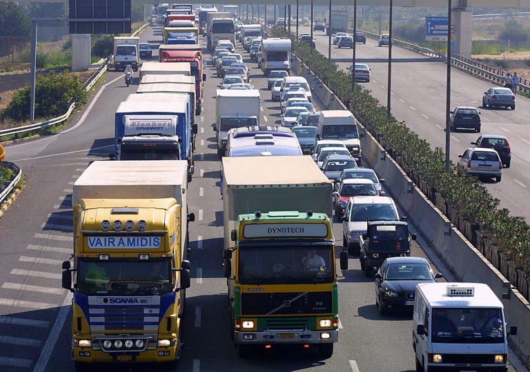 Autotrasporti e trasporti, il Decreto Cura Italia cambia scadenze e proroghe