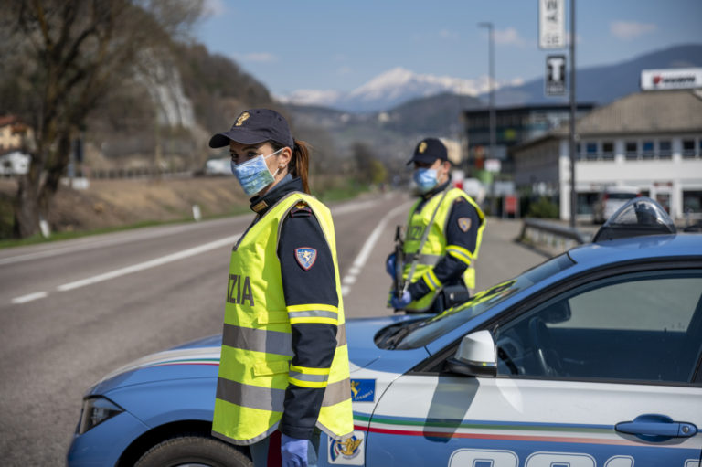 Attività artigianali aperte in zona rossa: facciamo chiarezza sugli spostamenti per raggiungerle