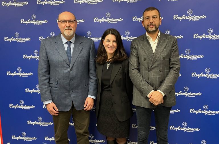 Grechi al vertice nazionale dei calzaturieri: «Settore in difficoltà, serve un intervento forte»