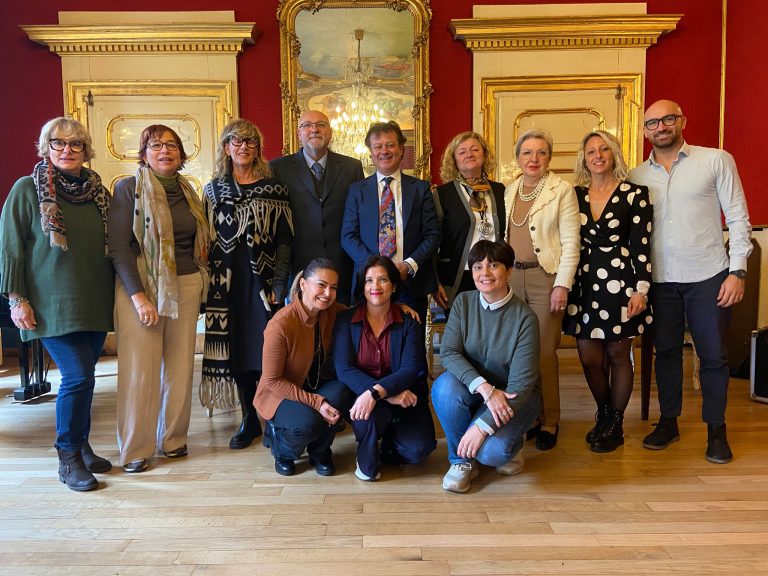 Oggi scelgo la gioia, nuova sede di T-Clar a Vigevano, E grande evento di solidarietà in memoria di Simona