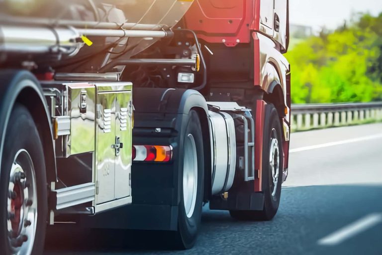 Comune di Milano: dal 1° gennaio 2025 divieto di circolazione per i veicoli M3 e N3